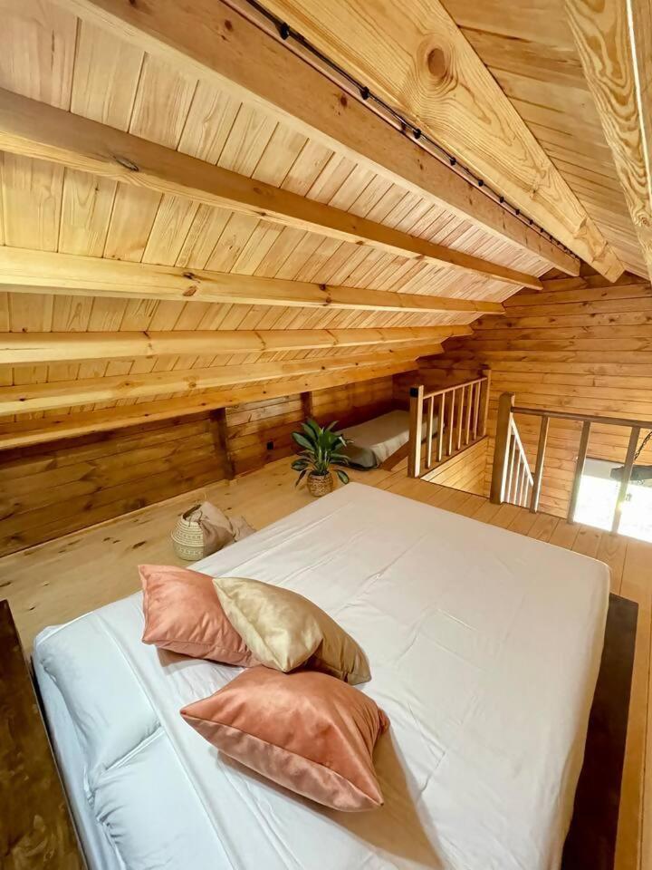 Mountain Eco Shelter 3 Otel Corujeira de Dentro Dış mekan fotoğraf