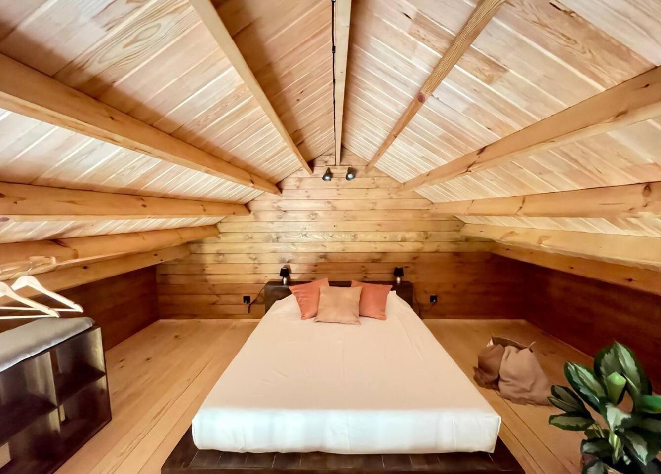 Mountain Eco Shelter 3 Otel Corujeira de Dentro Dış mekan fotoğraf
